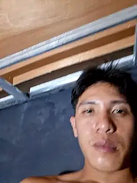 Snapshot of darryl_hugecok chatting on January 2026 07:10:02 PM darryl hugecok online show from January 2026 07:10:02 PM