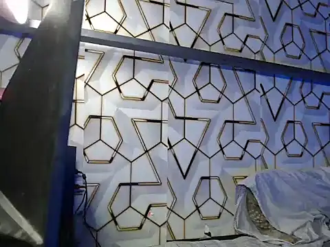 Snapshot of darryl_hugecok chatting on December 2025 02:14:02 AM darryl hugecok online show from December 2025 02:14:02 AM