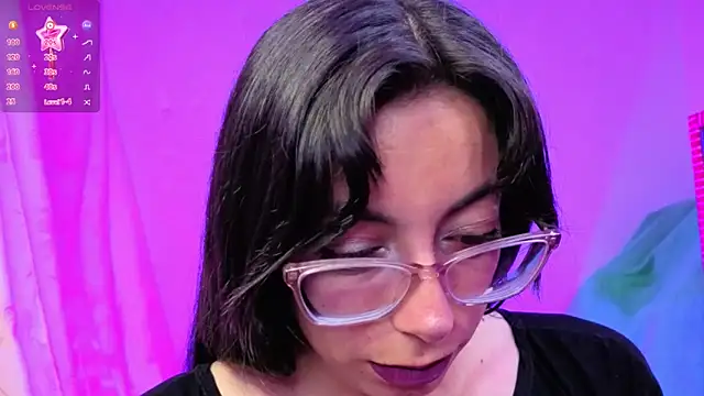 Miranda sexlove  online show from February 2026 07:05:01 PM