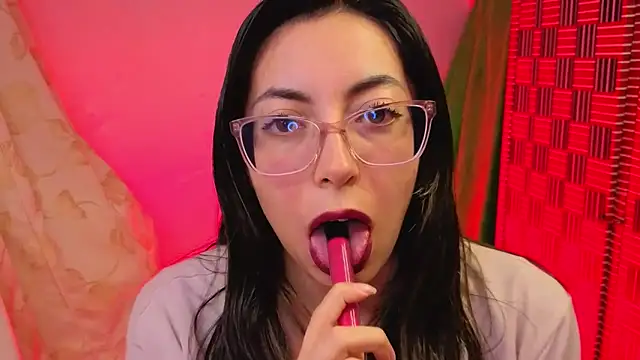 Miranda sexlove  online show from December 2025 07:33:02 AM