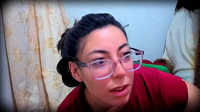 Miranda sexlove  online show from November 2025 05:57:01 PM