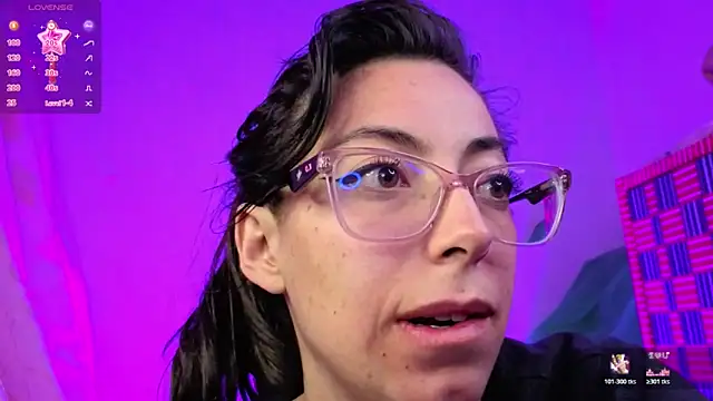 Miranda sexlove  online show from February 2026 07:00:02 PM