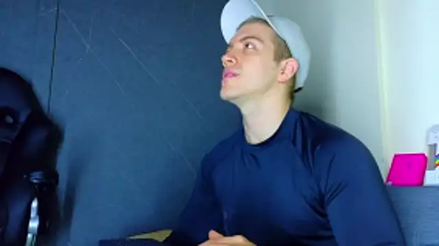 ALANNFERRER online show from March 2026 10:15:01 AM