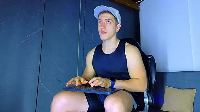 ALANNFERRER online show from January 2026 10:11:02 AM