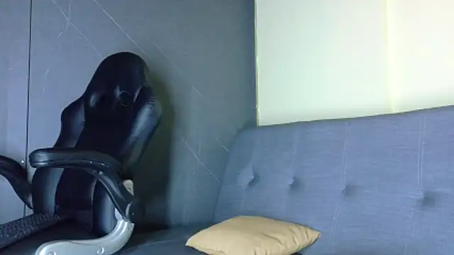 ALANNFERRER online show from March 2026 10:10:02 AM