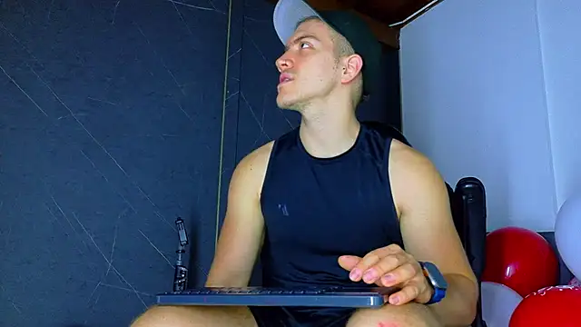 ALANNFERRER online show from February 2026 10:15:02 AM