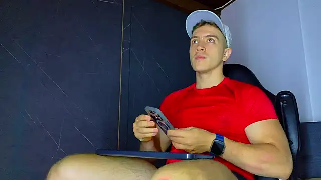 ALANNFERRER online show from February 2026 10:33:01 AM