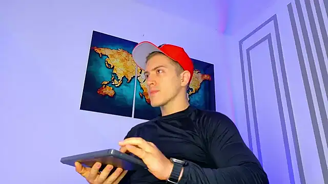 ALANNFERRER online show from November 2025 10:36:01 AM