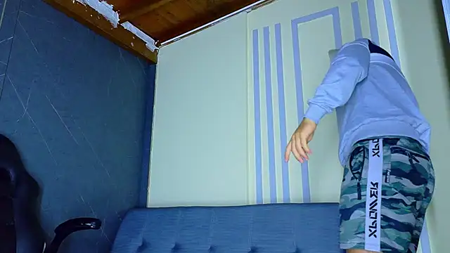 ALANNFERRER online show from April 2026 10:11:01 AM