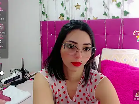 sara arias00 online show from October 2025 01:45:01 PM