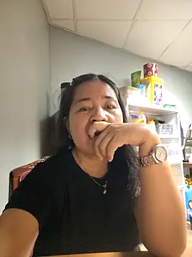 katieforest online show from March 2026 03:20:01 PM