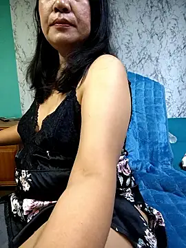 katieforest online show from January 2026 11:11:02 PM