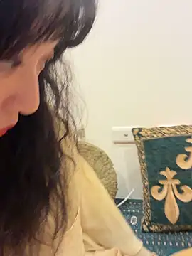 Etherealcat33 online show from December 2025 04:12:02 PM