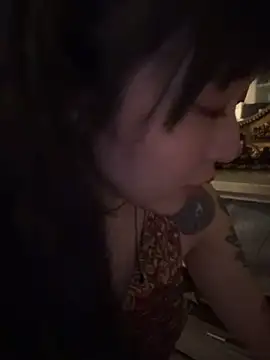 Etherealcat33 online show from April 2026 05:47:01 PM