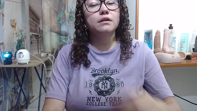 greeneyes nurse online show from April 2026 01:10:01 AM