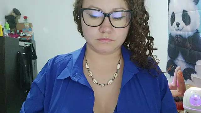 Snapshot of greeneyes_nurse chatting on June 2026 03:01:01 AM greeneyes nurse online show from June 2026 03:01:01 AM