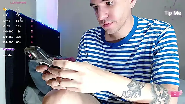 Matteo12  online show from January 2026 07:01:02 AM