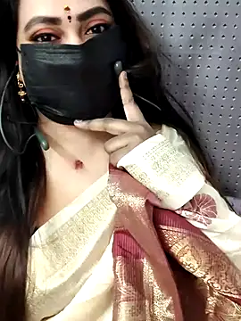 Snapshot of Cutie_nila26 chatting on November 2025 05:30:01 AM Cutie nila26 online show from November 2025 05:30:01 AM