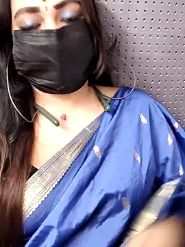 Snapshot of Cutie_nila26 chatting on December 2025 05:30:02 AM Cutie nila26 online show from December 2025 05:30:02 AM