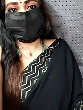 Snapshot of Cutie_nila26 chatting on December 2025 06:01:02 AM Cutie nila26 online show from December 2025 06:01:02 AM