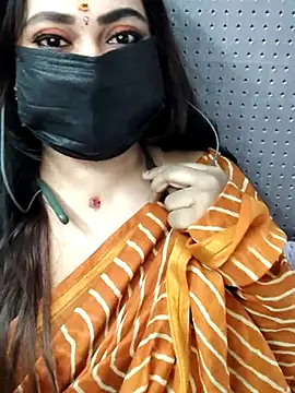 Snapshot of Cutie_nila26 chatting on November 2025 05:41:02 AM Cutie nila26 online show from November 2025 05:41:02 AM