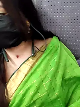 Snapshot of Cutie_nila26 chatting on November 2025 06:12:02 AM Cutie nila26 online show from November 2025 06:12:02 AM