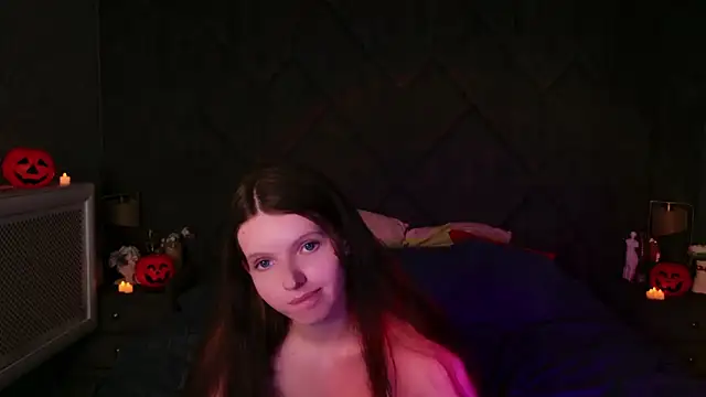 Snapshot of Gaby_Essen chatting on November 2025 05:34:02 AM Gaby Essen online show from November 2025 05:34:02 AM