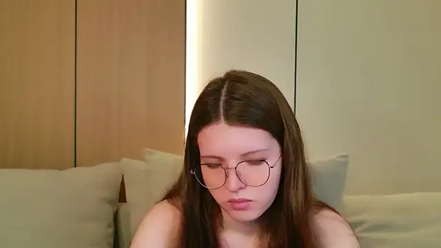 Gaby Essen online show from March 2026 08:53:02 PM