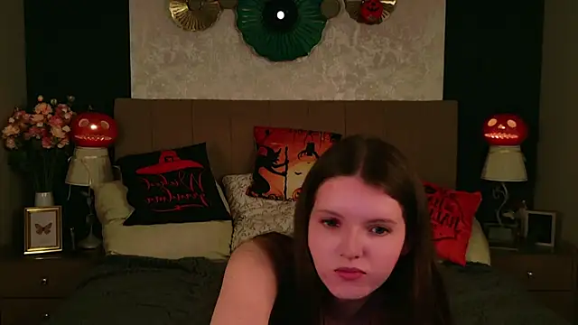 Snapshot of Gaby_Essen chatting on October 2025 08:31:02 PM Gaby Essen online show from October 2025 08:31:02 PM