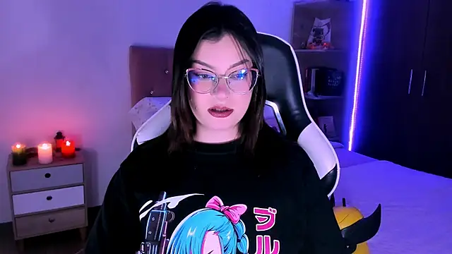 OphelianaRose33 online show from November 2025 09:15:04 PM