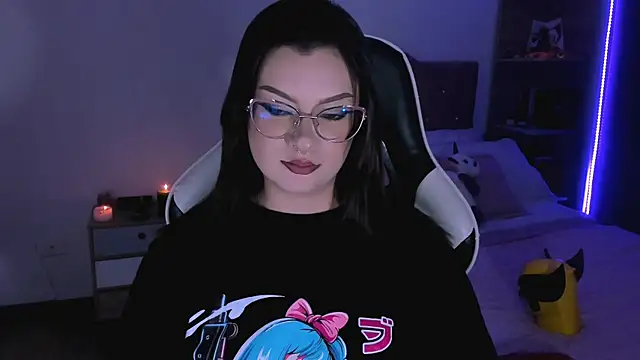 OphelianaRose33 online show from September 2025 09:53:01 PM