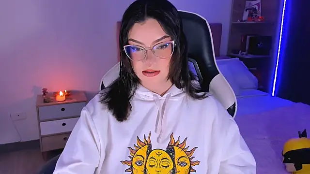 OphelianaRose33 online show from October 2025 08:21:01 PM