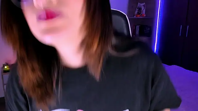 OphelianaRose33 online show from November 2025 11:20:02 PM