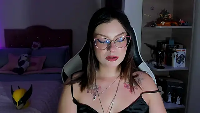 OphelianaRose33 online show from March 2026 12:35:02 AM