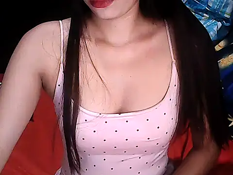 Snapshot of SexyHenesy chatting on November 2025 07:58:01 PM SexyHenesy online show from November 2025 07:58:01 PM