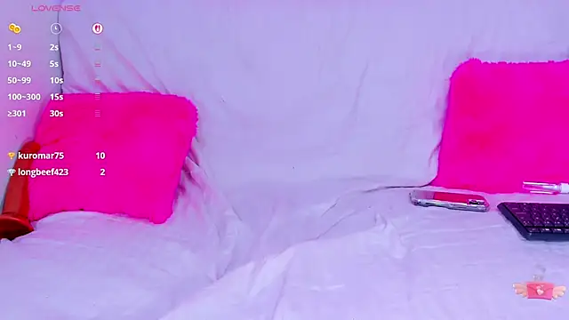 jazlyn G online show from December 2025 08:04:02 PM