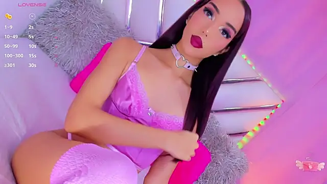 jazlyn G online show from January 2026 05:01:01 AM