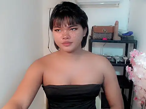 Snapshot of FROXXX21 chatting on June 2026 08:57:02 PM FROXXX21 online show from June 2026 08:57:02 PM