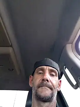 Hungwell1515 online show from May 2026 09:07:01 PM