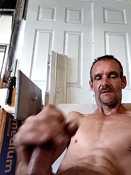 Hungwell1515 online show from September 2025 02:12:01 PM