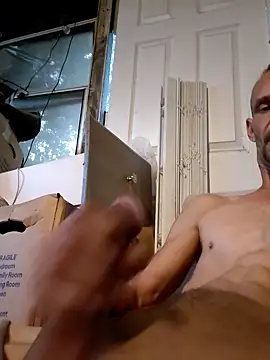 Hungwell1515 online show from September 2025 12:00:02 PM