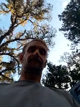 Hungwell1515 online show from March 2026 12:33:02 PM