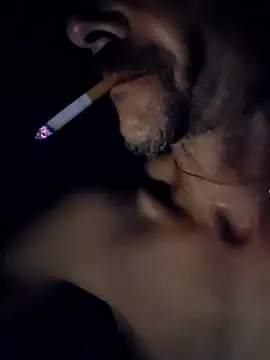 Hungwell1515 online show from October 2025 05:06:01 AM