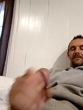 Hungwell1515 online show from November 2025 01:59:02 PM