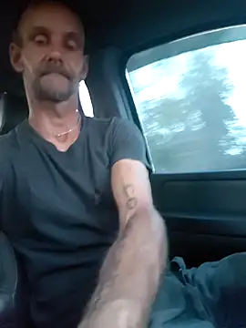 Hungwell1515 online show from February 2026 11:27:02 PM