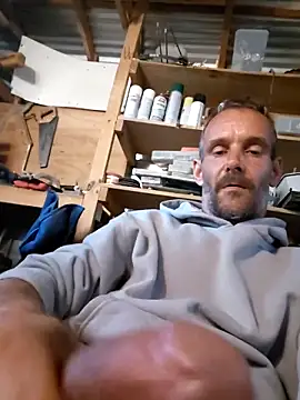 Hungwell1515 online show from October 2025 03:10:02 PM