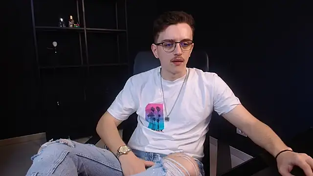 FelixStarkk online show from May 2026 06:10:02 AM