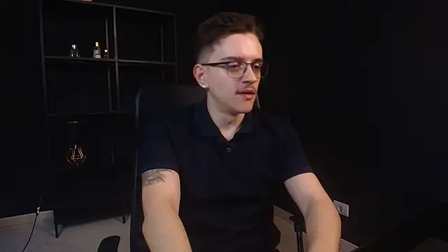 FelixStarkk online show from May 2026 05:50:01 AM