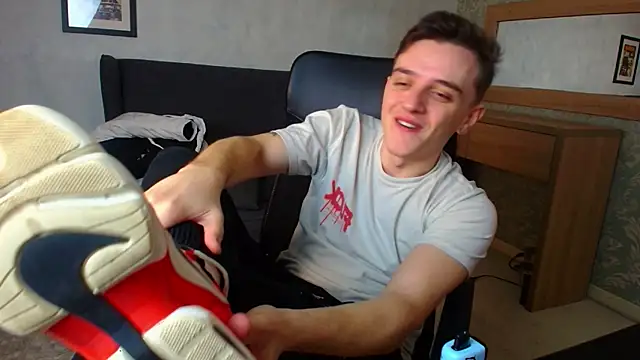 FelixStarkk online show from November 2025 05:19:01 AM