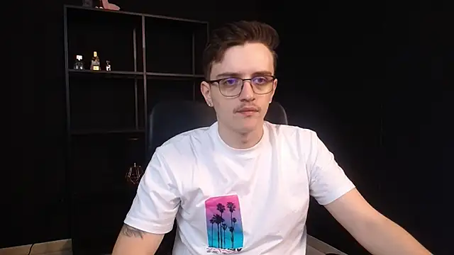 FelixStarkk online show from May 2026 05:48:01 AM